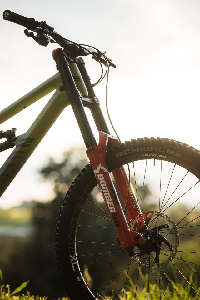 Canyon Torque CF 27,5 MY22 - dual crown