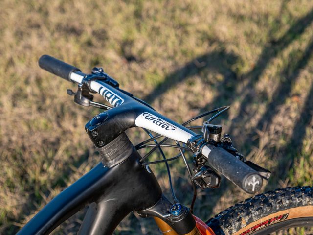 Wilier Urta SLR - MTB XC - review - cockpit Urta