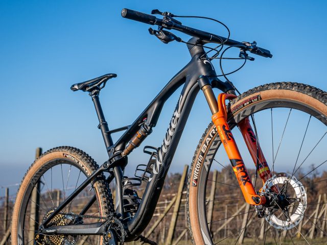 Wilier Urta SLR - MTB XC - review - telaio 01