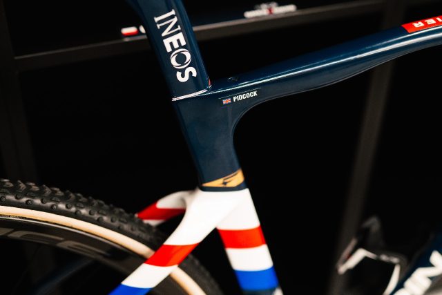 Pinarello Crossista F particolare tubo sella