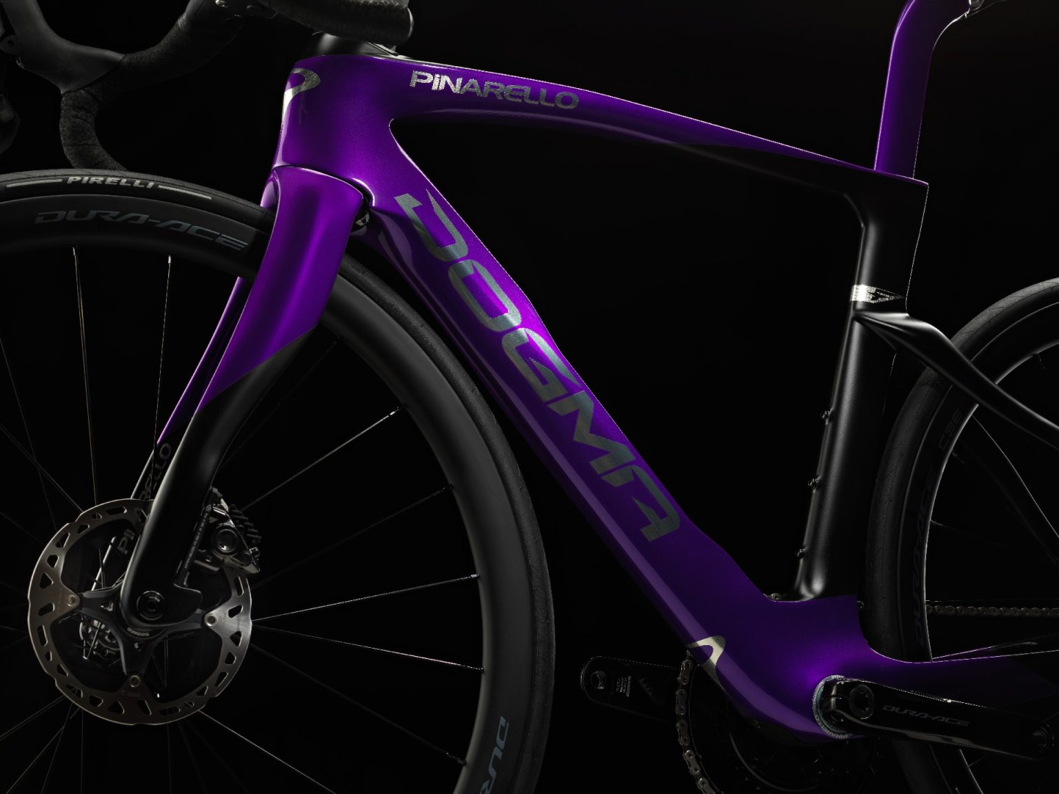 Nuovi colori per la regina di Pinarello, Dogma F