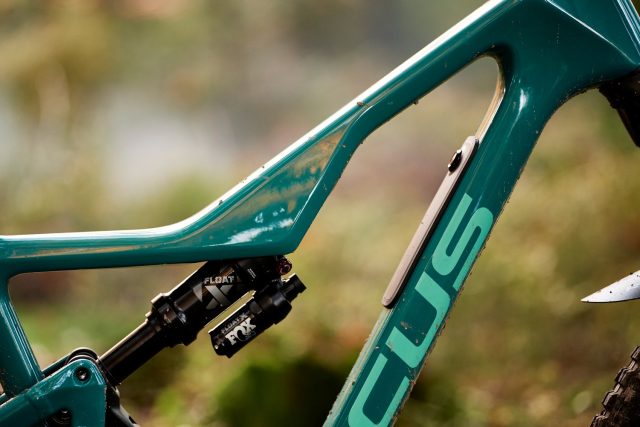 Focus Jam 8 Carbon - FOLD