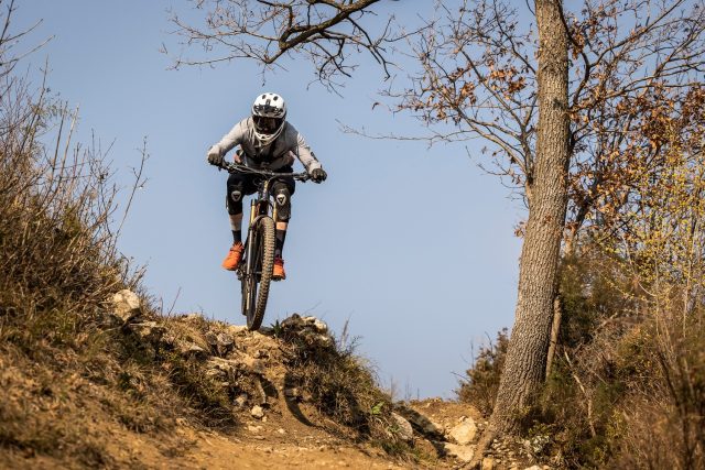 Orbea Rise M-Team short test - action 05