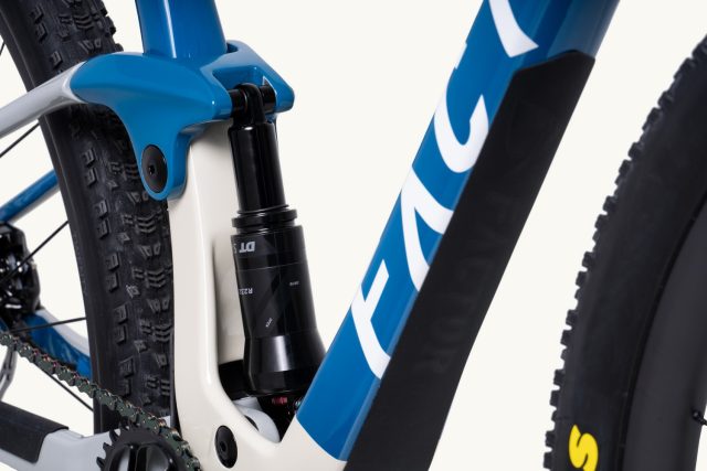 Factor Lando XC - 02