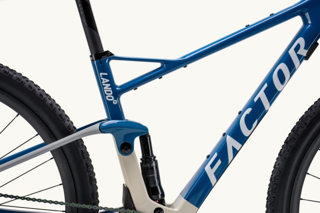 Factor Lando XC - 01