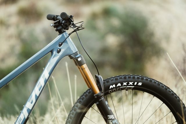 In medio stat virtus - ode alla trail bike - 02