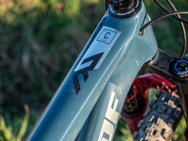 Nukeproof Reactor 290C RS test - Top Tube