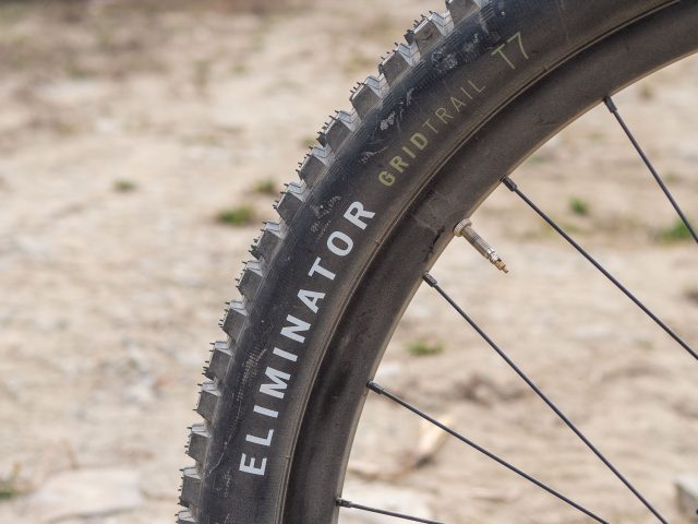 Specialized Eliminator Grid Trail T7 - 01