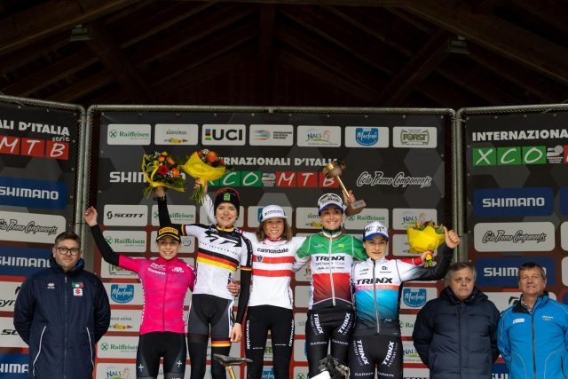 nalles XCO 2022 - podio Open Women