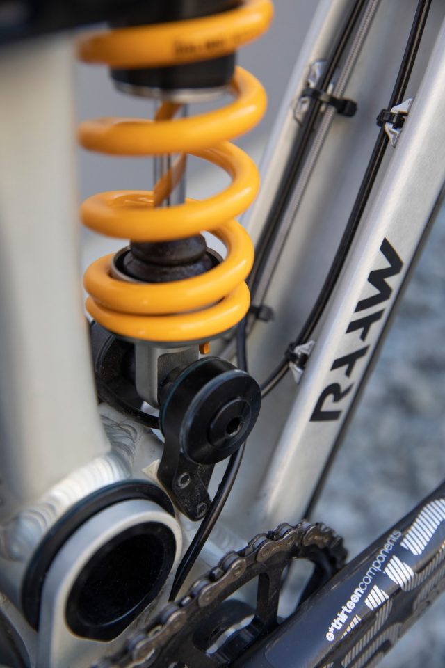 Ohlins TTX22m.2 - 02