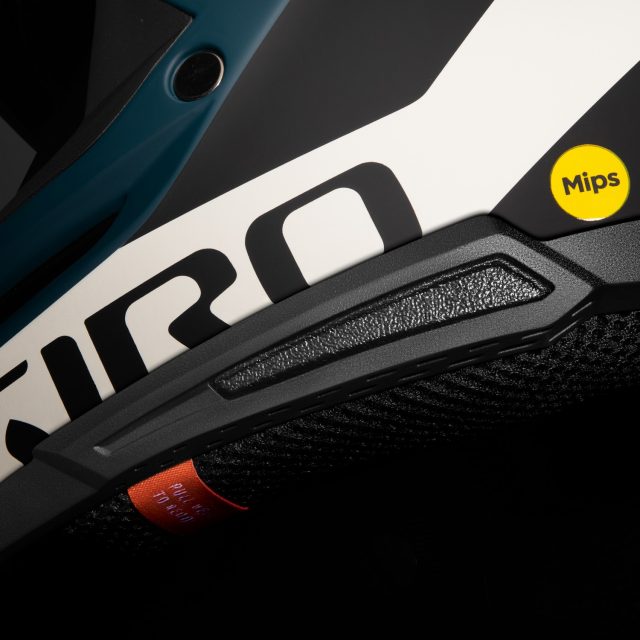 Giro Insurgent Spherical - 06
