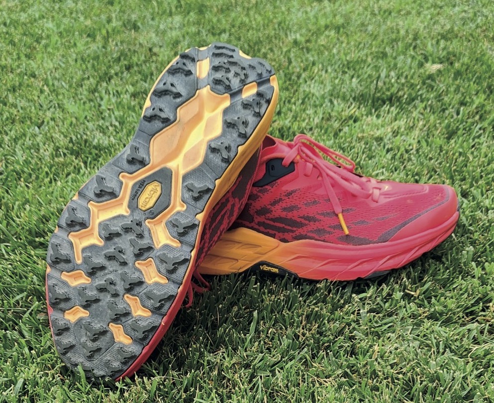hoka one one