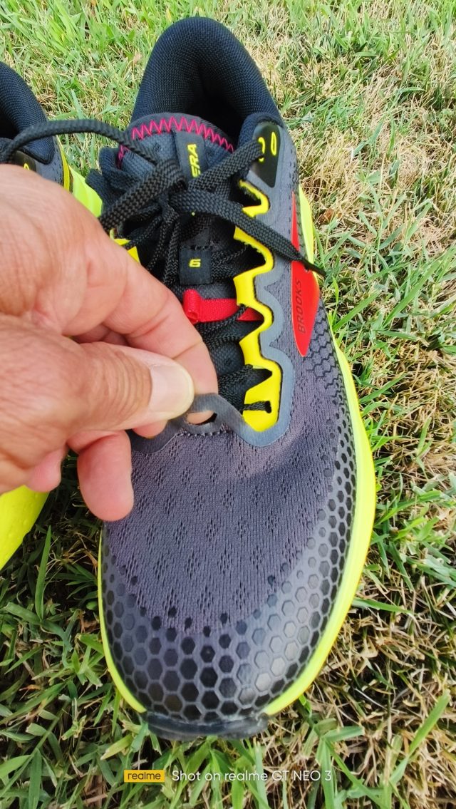Brooks Caldera 6