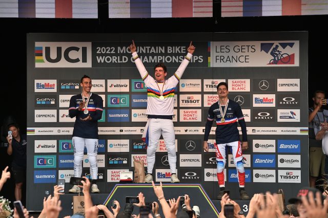 Mondiali MTB DH 2022 Les Gets - podio men elite
