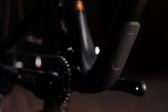 Ibis Ripmo V2S - protezione downtube