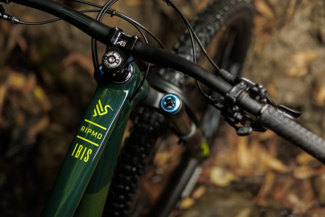 Ibis Ripmo V2S new logo - top tube