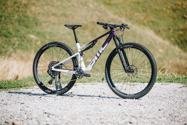BMC Fourstroke 2023 preview - 01