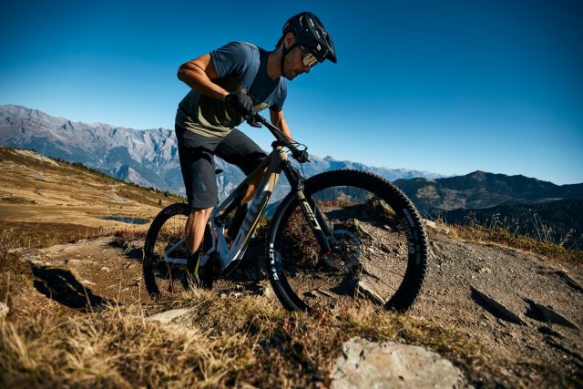 BMC Fourstroke AMP LT preview - action