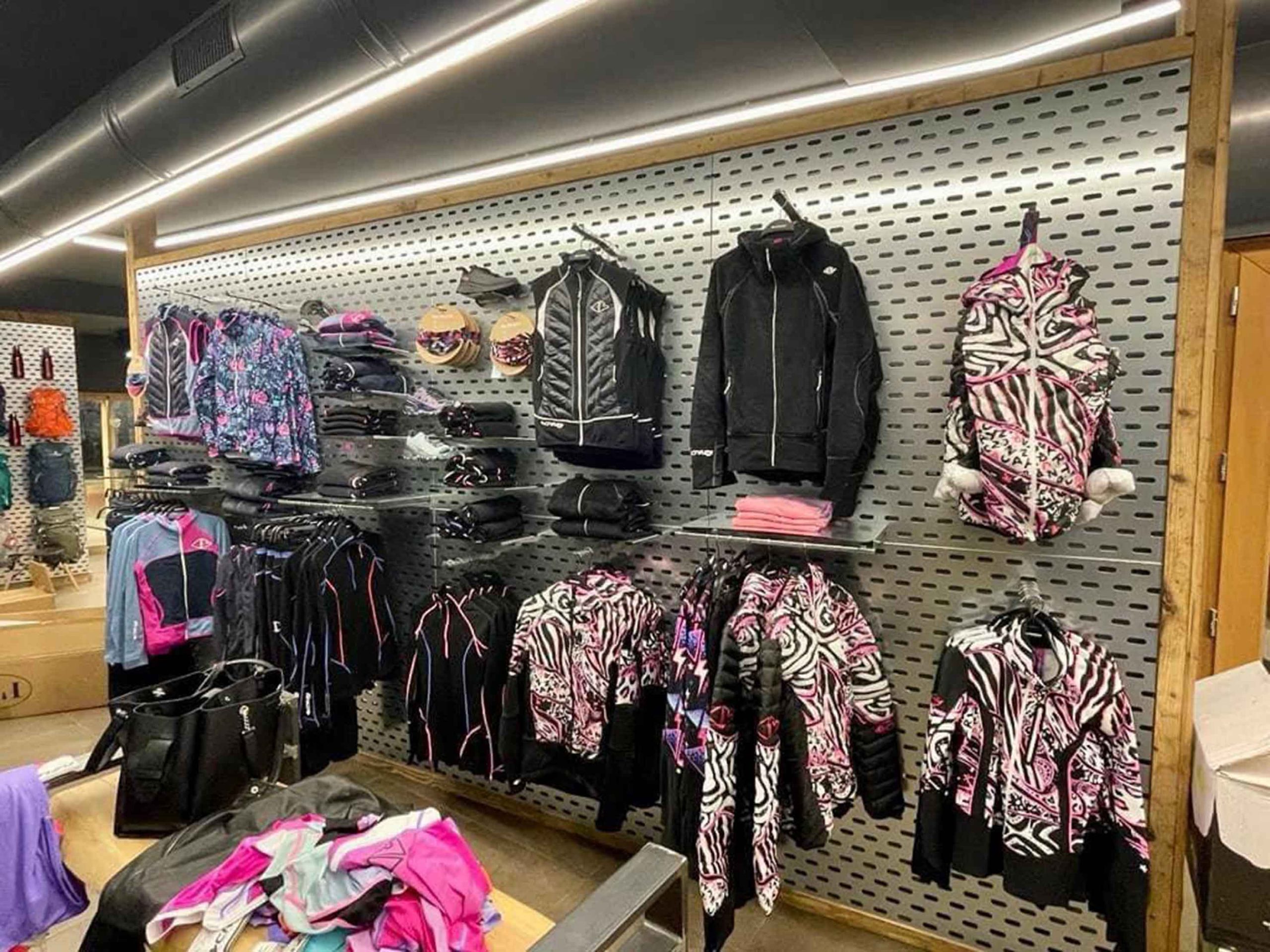 Nuovo Crazy Store A Cles In Val Di Non 4ActionSport