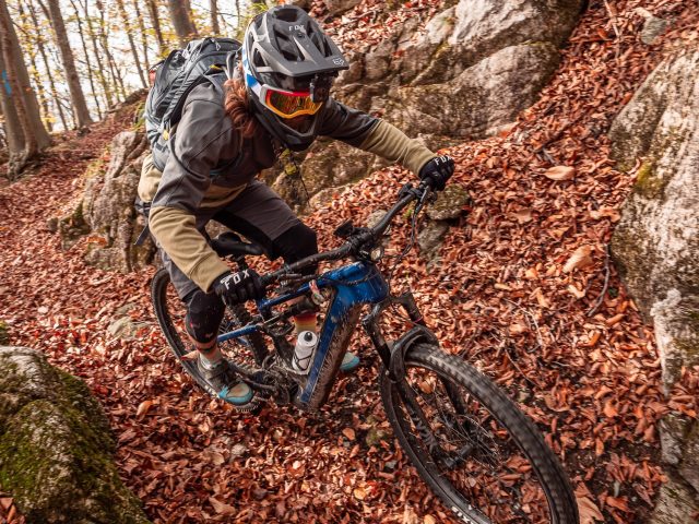 Fox Racing abbigliamento invernale MTB 22 - action 01