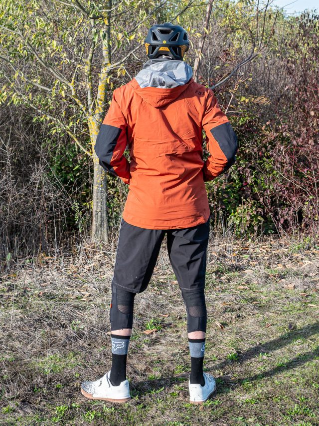 Fox abbigliamento MTB invernale 22 - lifestyle 11