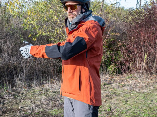 Fox abbigliamento MTB invernale 22 - lifestyle 09