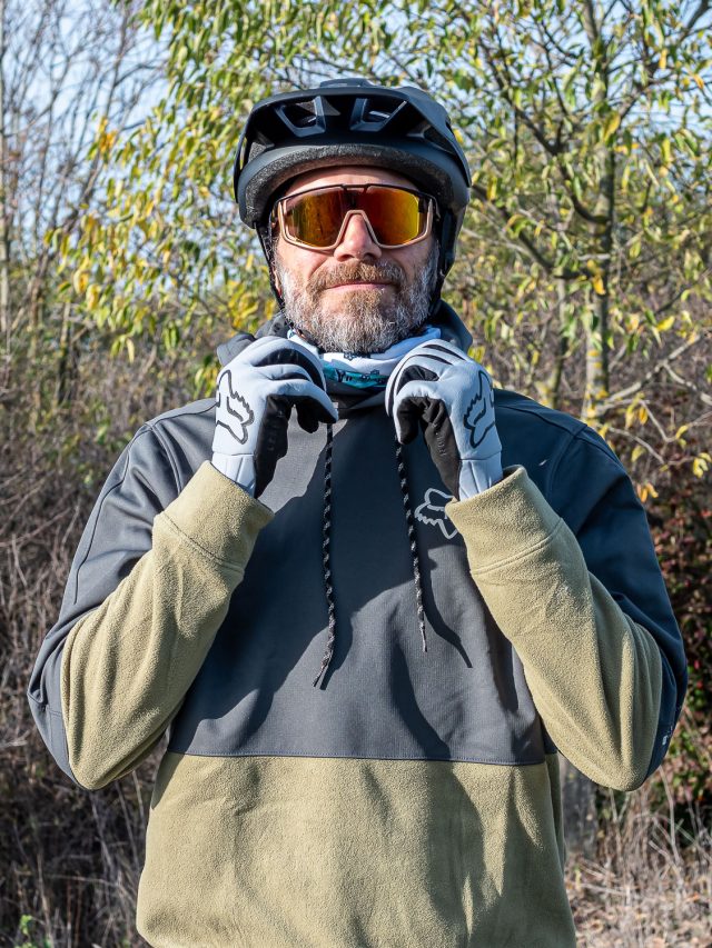 Fox abbigliamento MTB invernale 22 - lifestyle 04