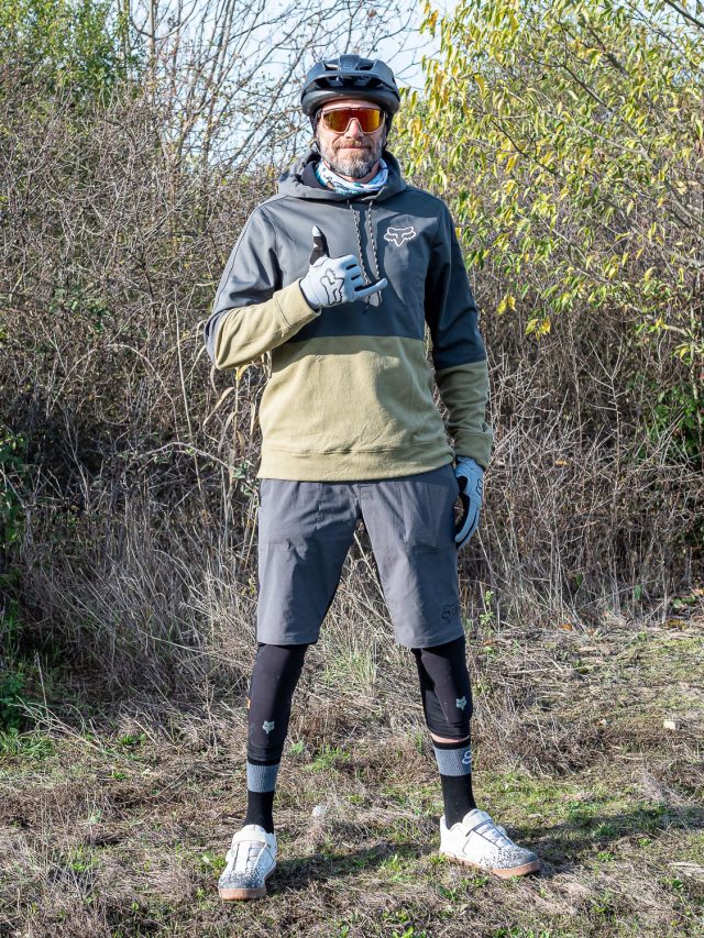 Fox abbigliamento MTB invernale 22 - lifestyle 14
