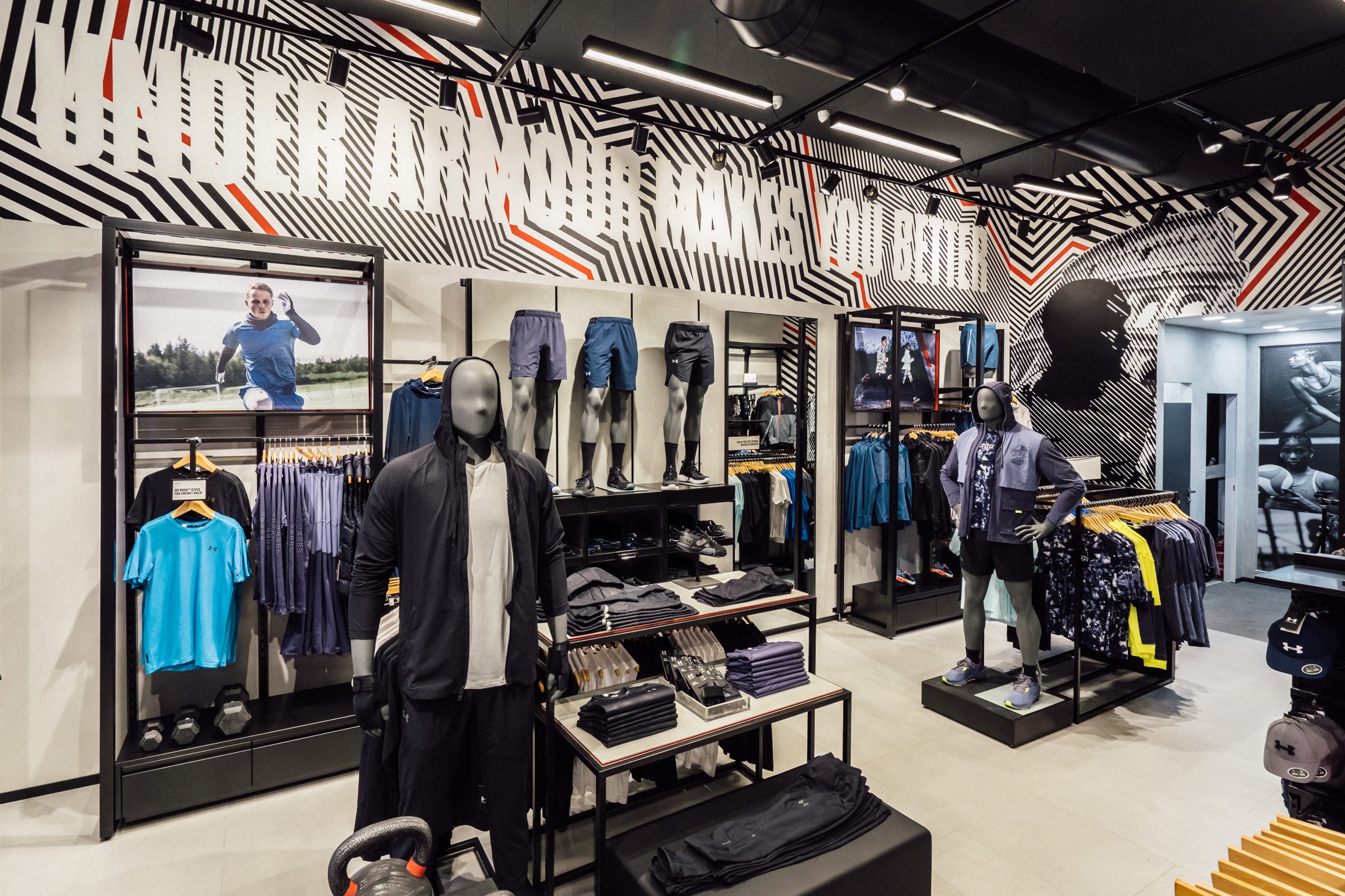 Artista superávit Higgins UNDER ARMOUR arriva a Catania e rinnova Roma - 4ActionSport