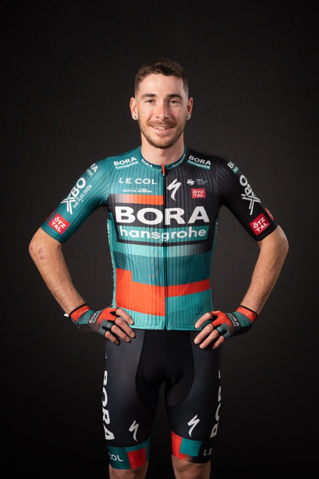 Specialized Factory Racing 2023 - Viktor Koretzky - ritratto
