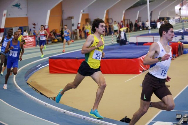 Pietro Arese nel miglio da record con Joao Bussotti