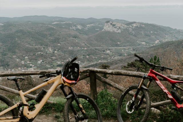 Speciale Bike Test 2023 - Follia nel metodo - 14 panorama bici Guardia
