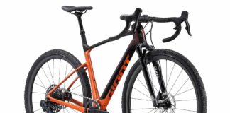 bici gravel giant revolt x foto statica laterale