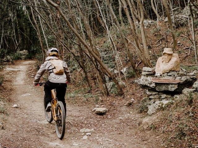speciale bike test 2023 - località protagonista finale ligure -backstage ivolandia