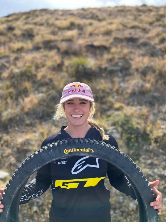 GT Continental Factory Racing Team 2023 - Jess Blewitt