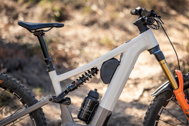 Focus Sam2 6.9 MY23 - driveside