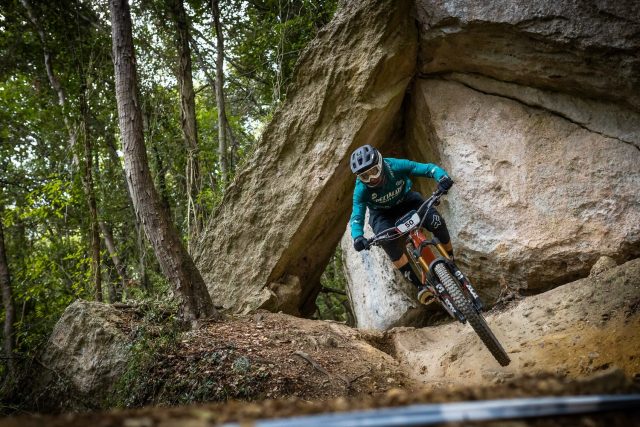 Matteo Raimondi Specialized Turbo Levo ITW - action 03