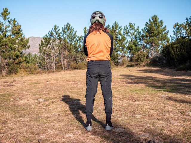 Leatt MTB Enduro Gravity - 05