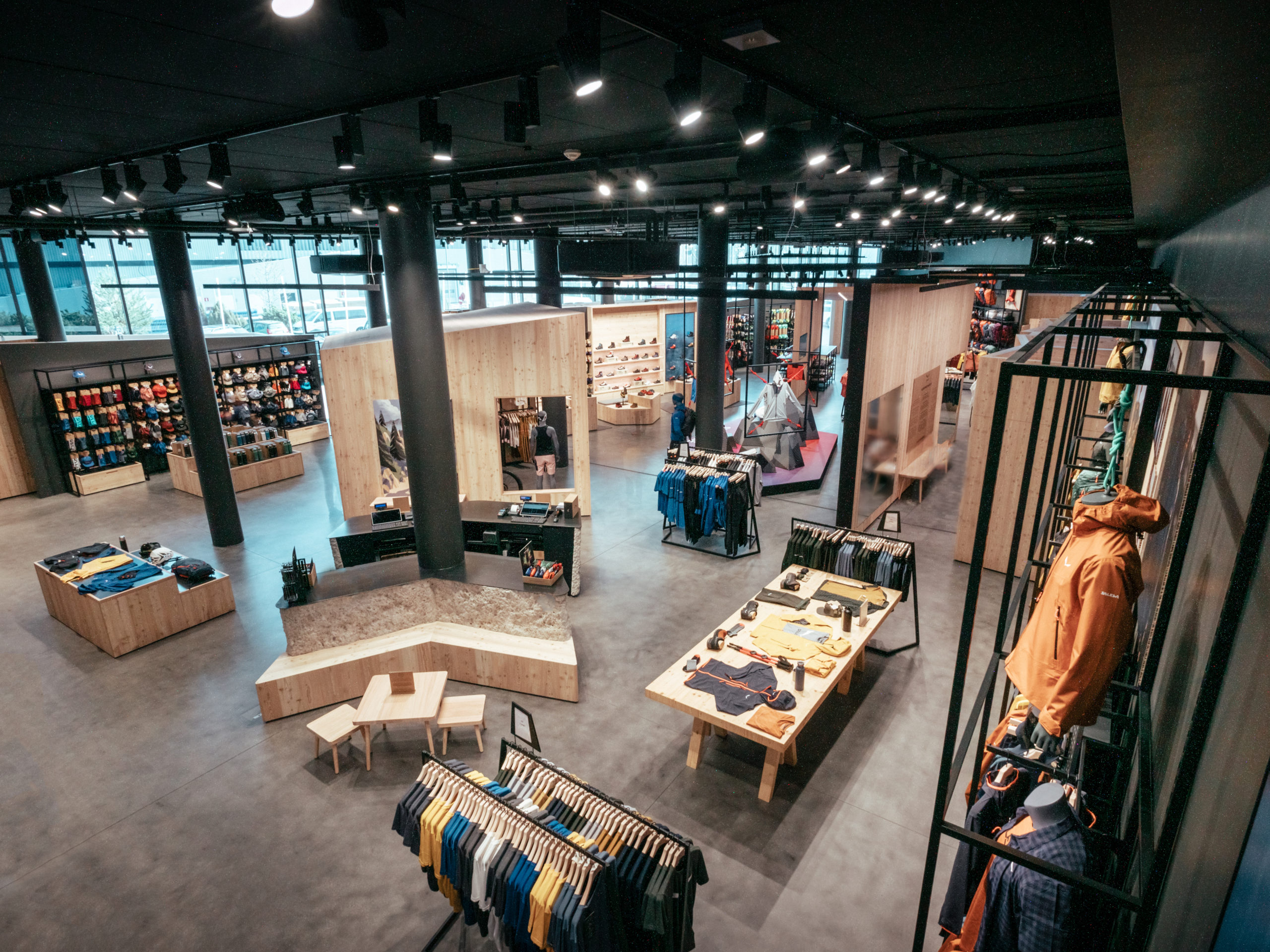 Il nuovo Salewa Store Bolzano e la “Salewa Circular Experience