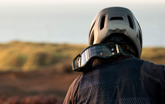BLuegrass Vanguard casco integrale light per enduro - 02