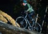 bici elettrica FMoser foto in azione su tornante in salita
