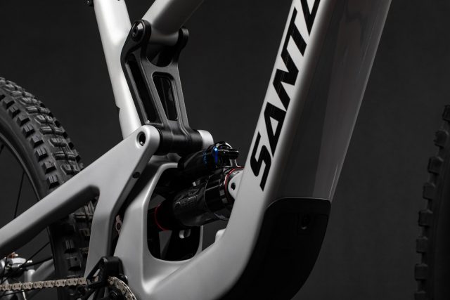 Santa Cruz Heckler SL - 02